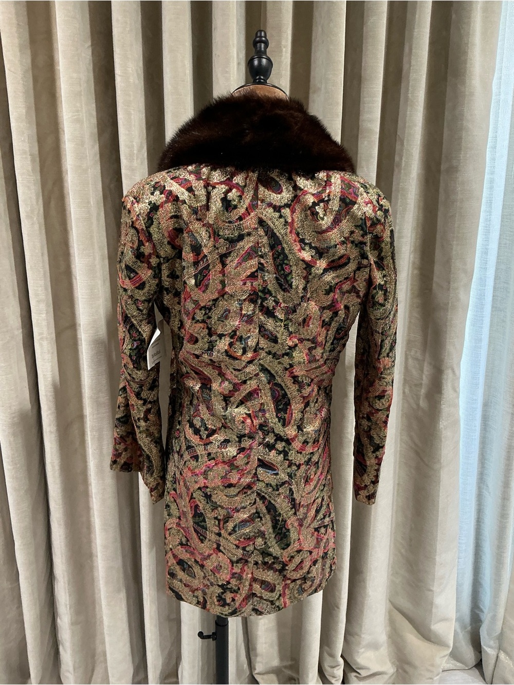 Women's Paisley Brocade Coat with Brown Fur Trim - Picture 5 of 11